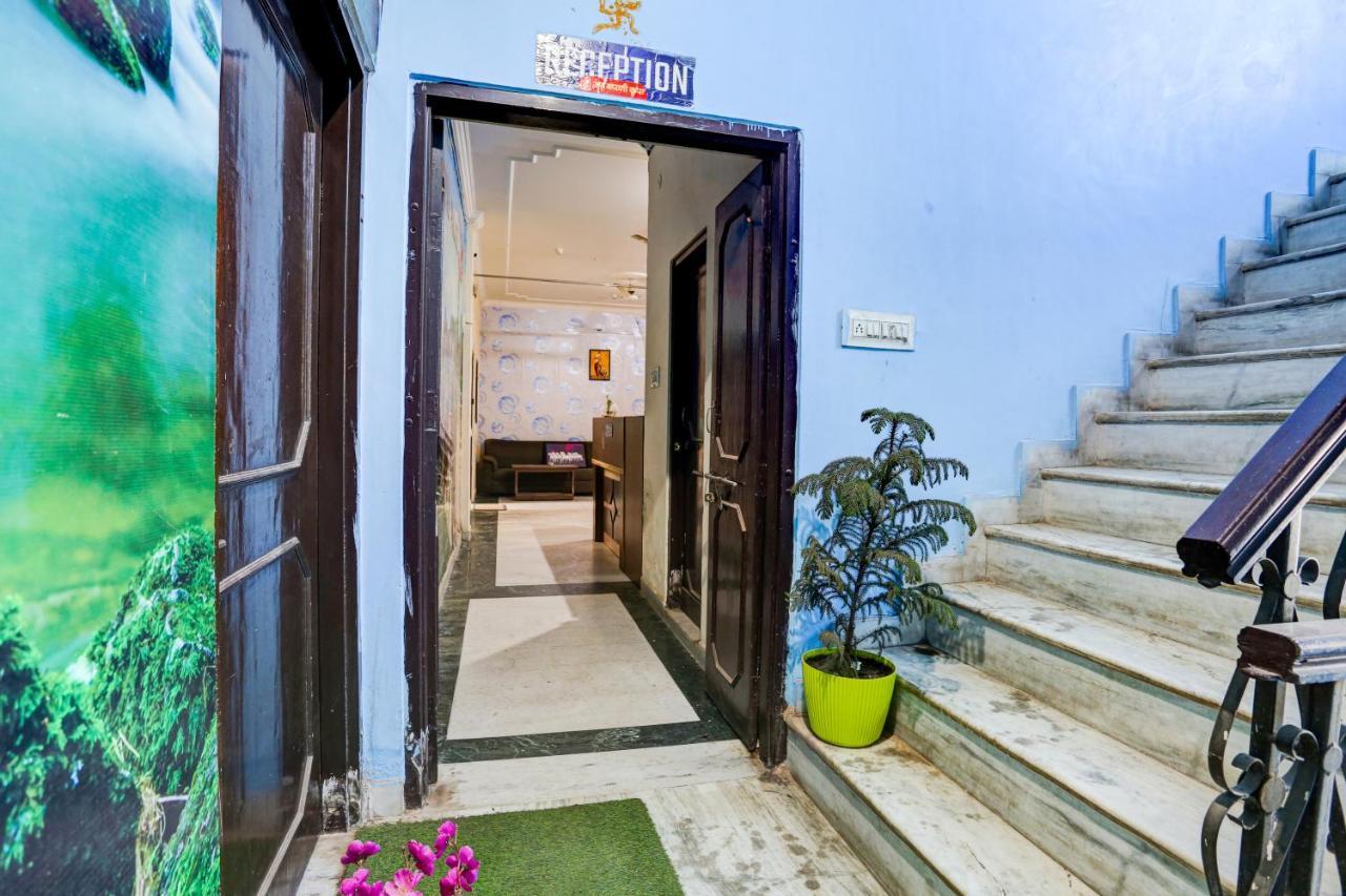 Oyo Hotel Elite Inn Джайпур Екстериор снимка