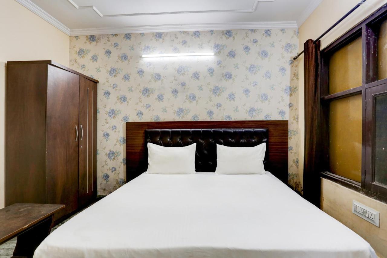 Oyo Hotel Elite Inn Джайпур Екстериор снимка